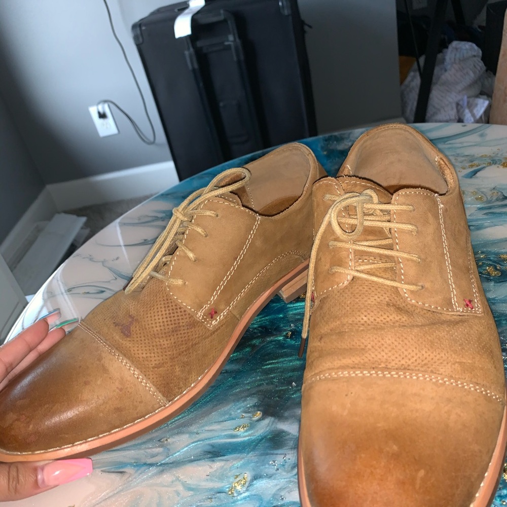 tan steve madden 👞